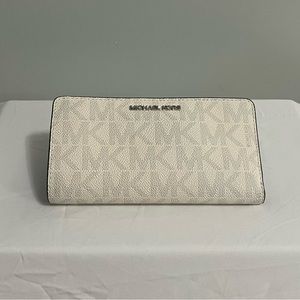 Michael Kors Monogram Wallet
